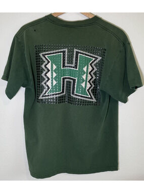 Vintage 90s University of Hawaii Rainbow Warriors Graphic T-Shirt Green - M